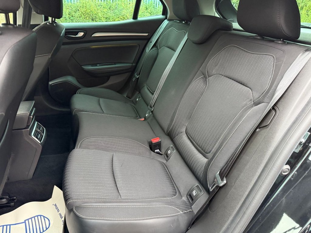 Used Renault Megane 2019 for sale - 76469739: Photo 14