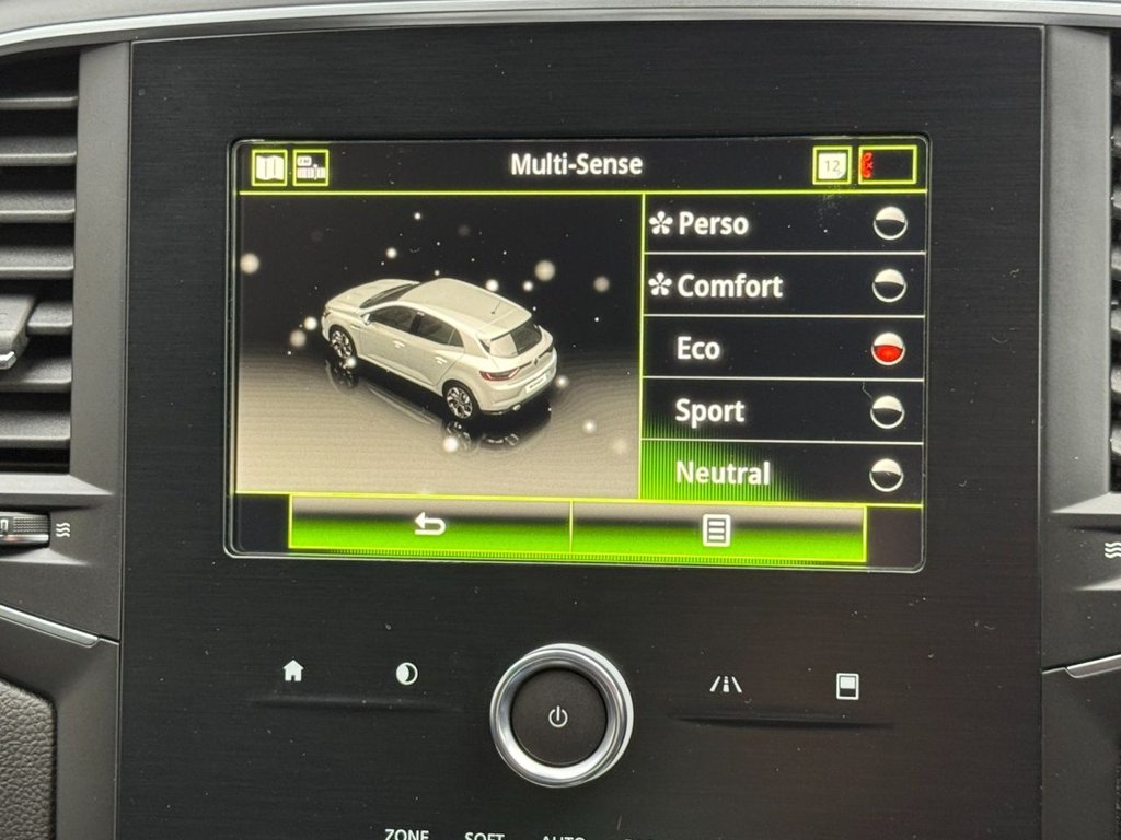 Used Renault Megane 2019 for sale - 76469739: Photo 25