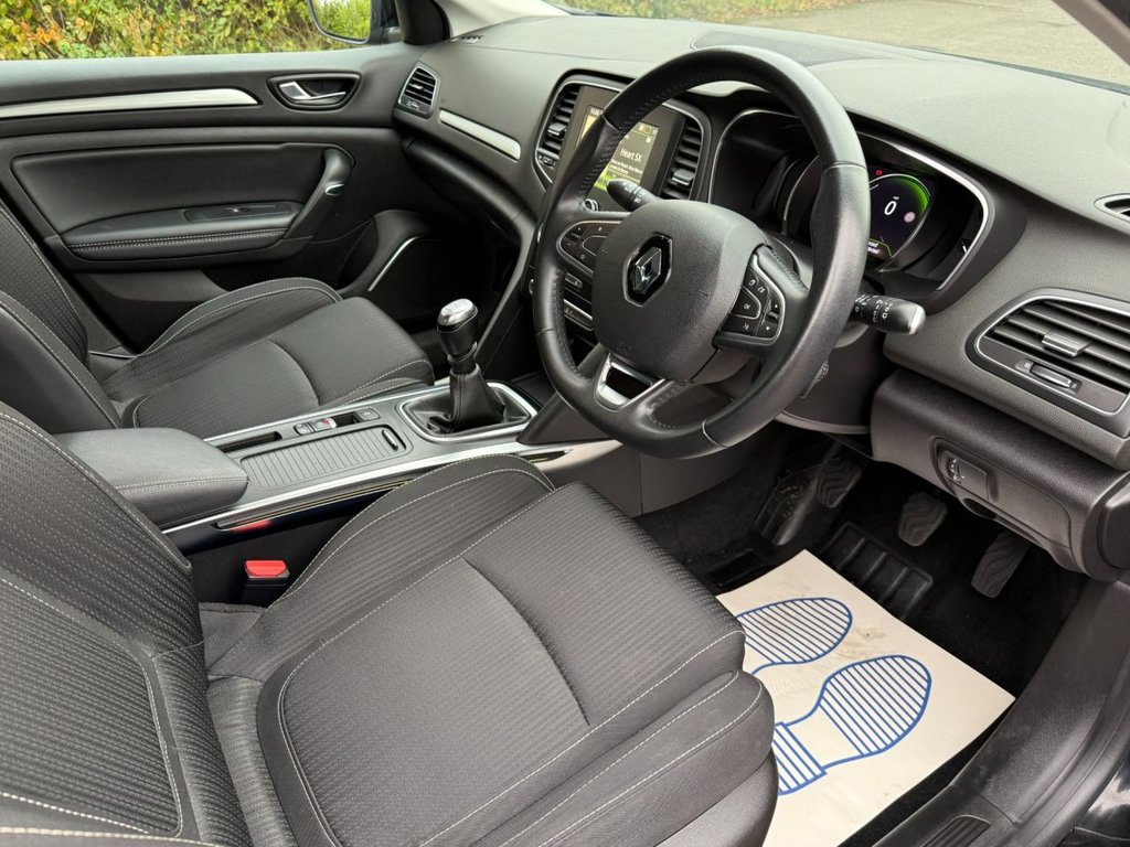 Used Renault Megane 2019 for sale - 76469739: Photo 8