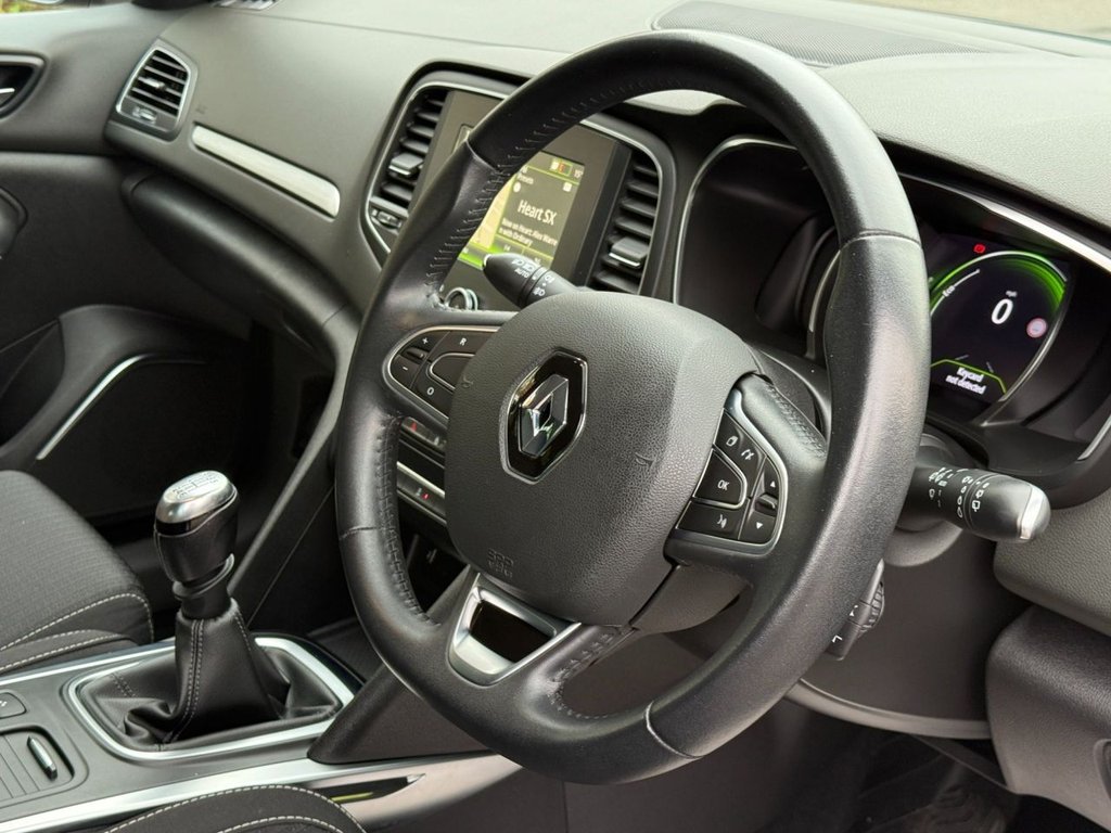 Used Renault Megane 2019 for sale - 76469739: Photo 9