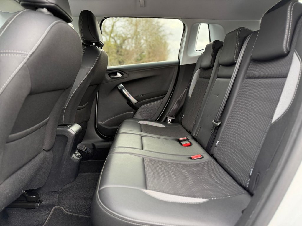 Used Peugeot 2008 2017 for sale - 77685459: Photo 14