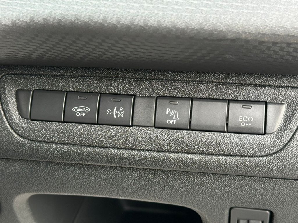 Used Peugeot 2008 2017 for sale - 77685459: Photo 33