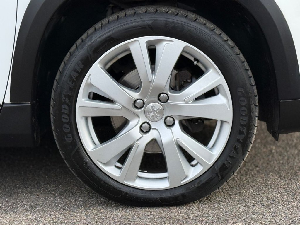 Used Peugeot 2008 2017 for sale - 77685459: Photo 37