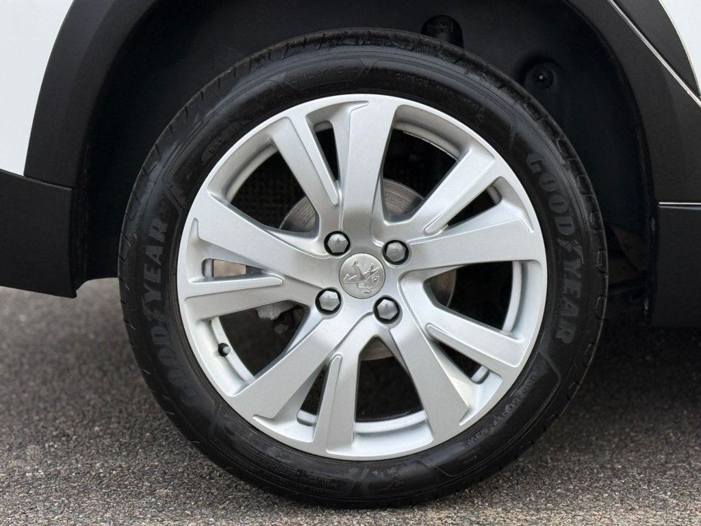 Used Peugeot 2008 2017 for sale - 77685459: Photo 38