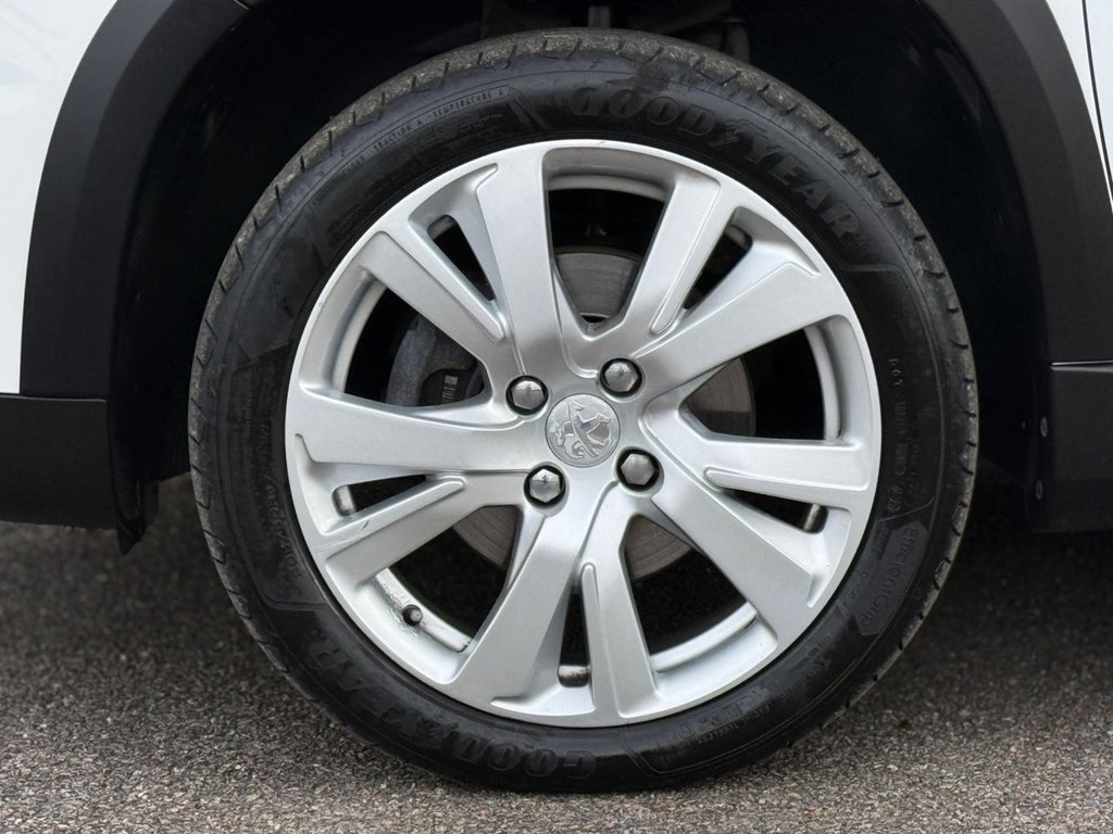 Used Peugeot 2008 2017 for sale - 77685459: Photo 39