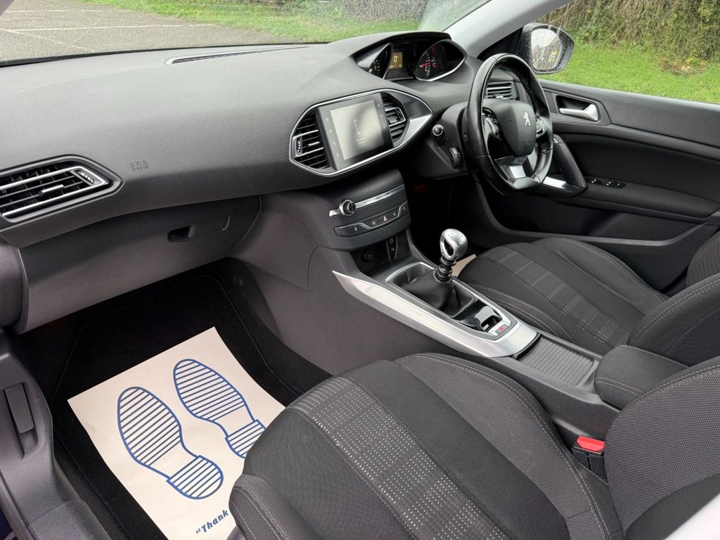 Used Peugeot 308 2015 for sale - 76604981: Photo 11