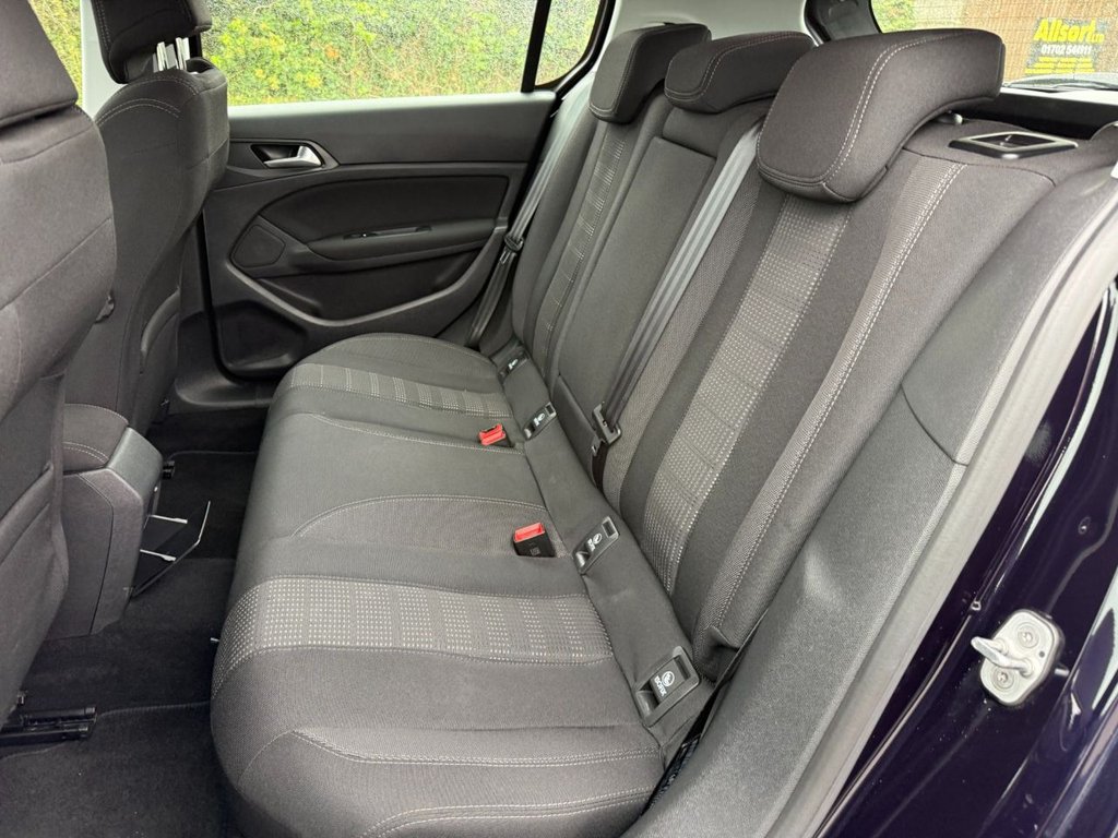 Used Peugeot 308 2015 for sale - 76604981: Photo 14