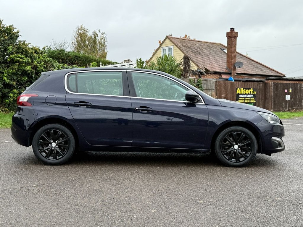 Used Peugeot 308 2015 for sale - 76604981: Photo 3