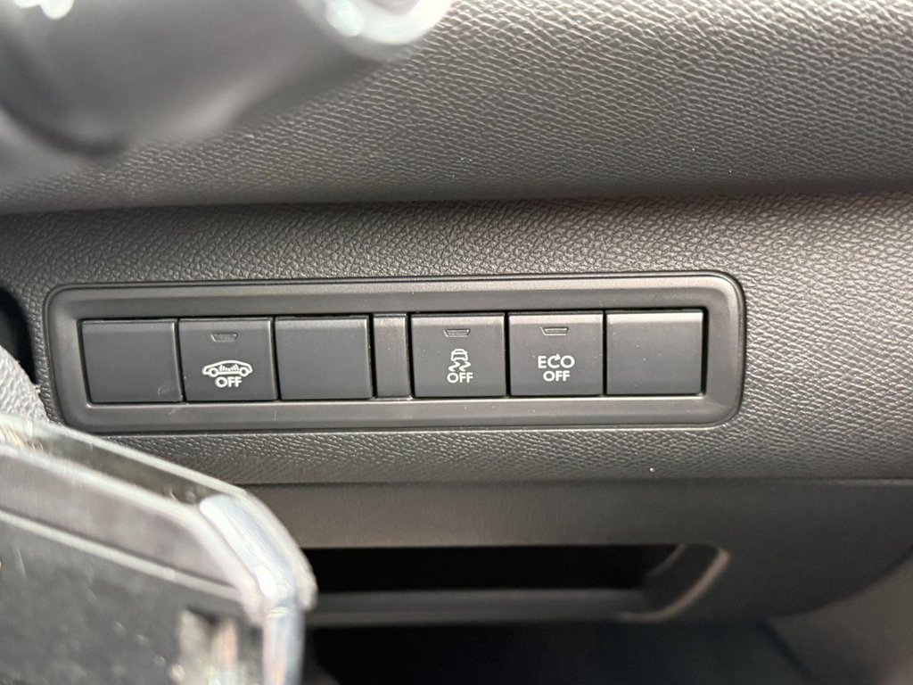 Used Peugeot 308 2015 for sale - 76604981: Photo 32