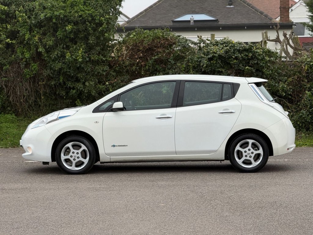 Used Nissan Leaf 2017 for sale - 77764947: Photo 4