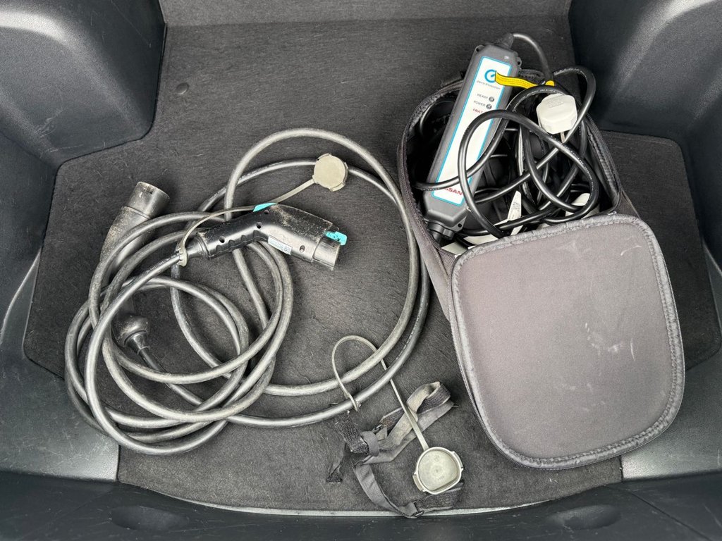 Used Nissan Leaf 2017 for sale - 77764947: Photo 43