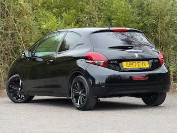 Used Peugeot 208 2017 for sale - 78487249: Photo