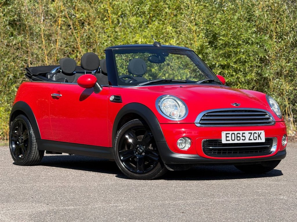 Used MINI Convertible 2015 for sale - 77936184: Photo 2