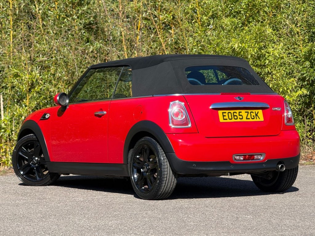 Used MINI Convertible 2015 for sale - 77936184: Photo 3