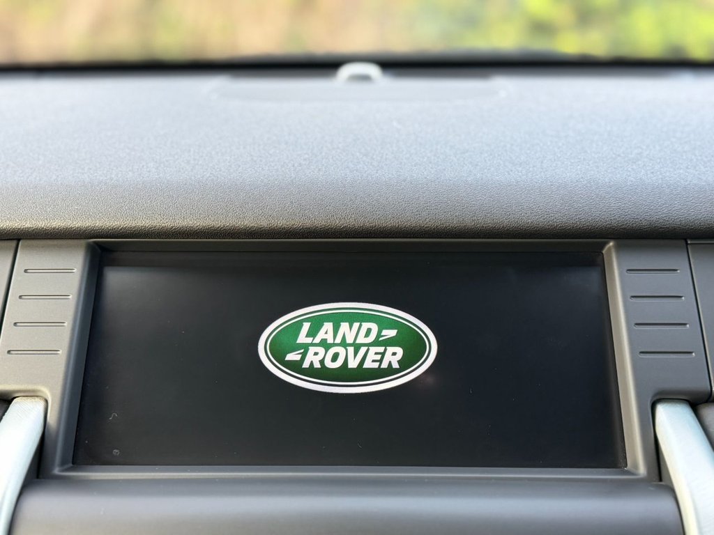 Used Land Rover Discovery Sport 2018 for sale - 76604705: Photo 17