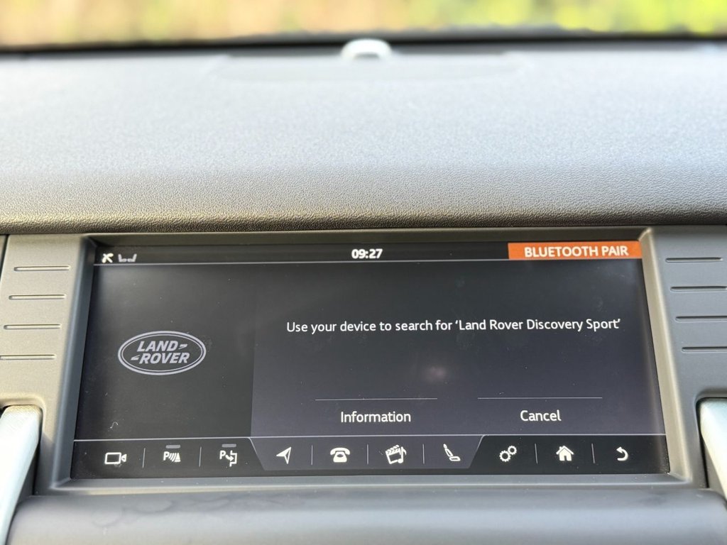 Used Land Rover Discovery Sport 2018 for sale - 76604705: Photo 25