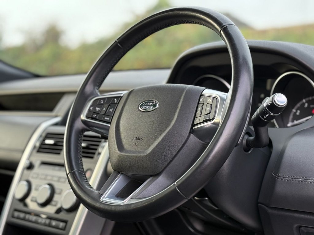 Used Land Rover Discovery Sport 2018 for sale - 76604705: Photo 9