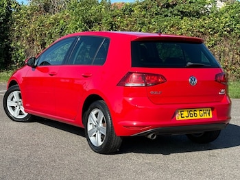 Used Volkswagen Golf 2016 for sale - 75538180: Photo