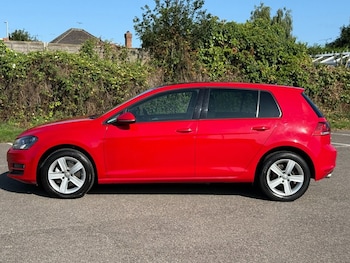 Used Volkswagen Golf 2016 for sale - 75538180: Photo