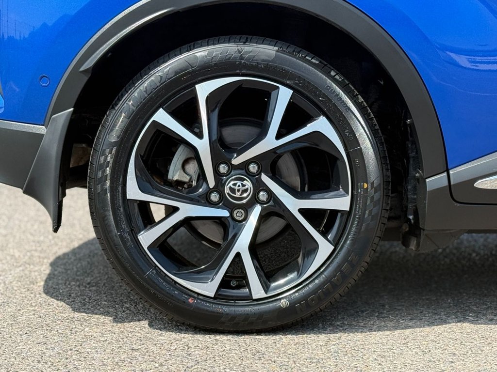 Used Toyota C-HR 2017 for sale - 76820247: Photo 41