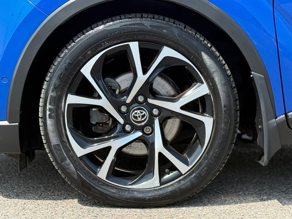 Used Toyota C-HR 2017 for sale - 76820247: Photo 42