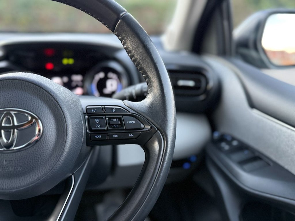 Used Toyota Yaris 2020 for sale - 76604653: Photo 34