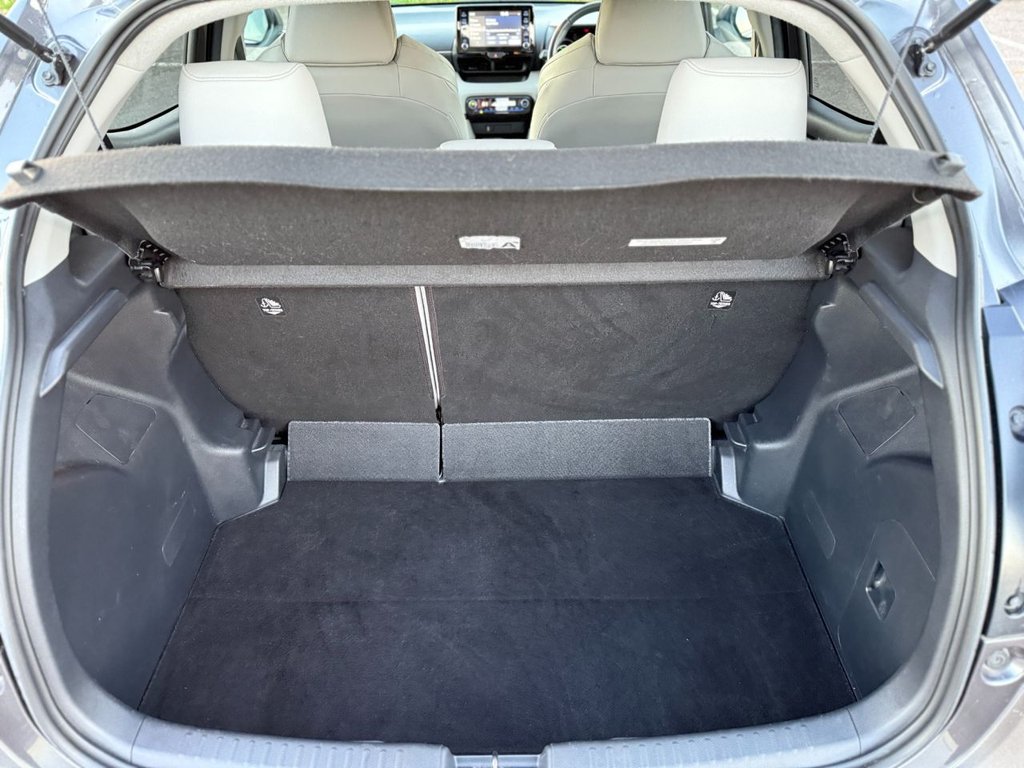 Used Toyota Yaris 2020 for sale - 76604653: Photo 40