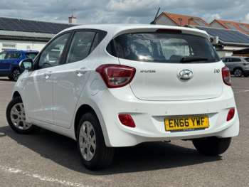 Used Hyundai i10 2017 for sale - 74968306: Photo