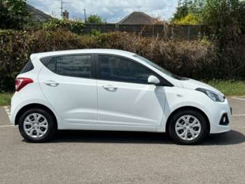 Used Hyundai i10 2017 for sale - 74968306: Photo