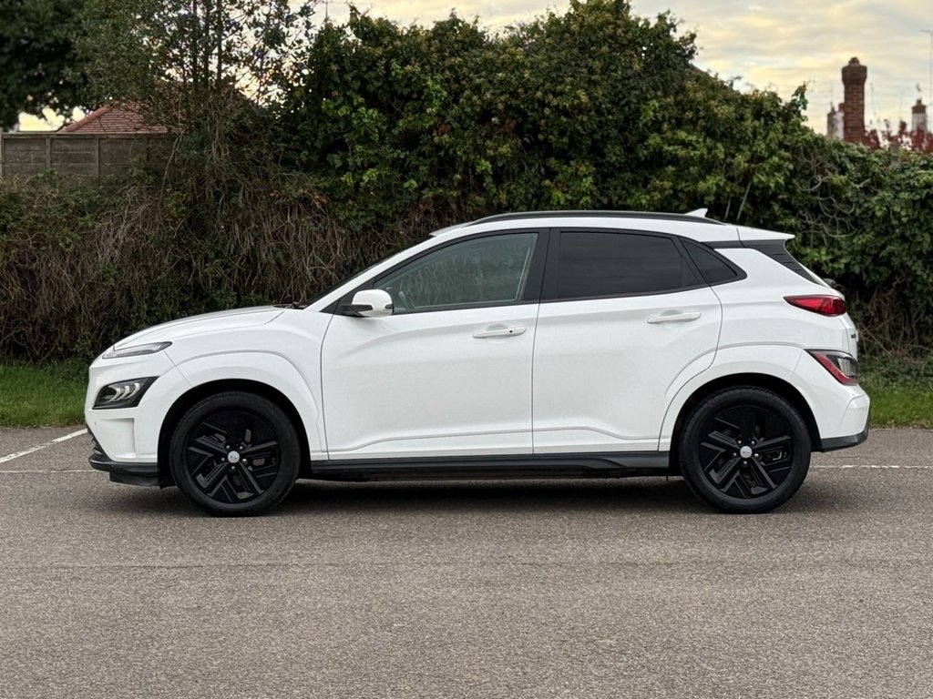 Used Hyundai KONA 2021 for sale - 76558681: Photo 4