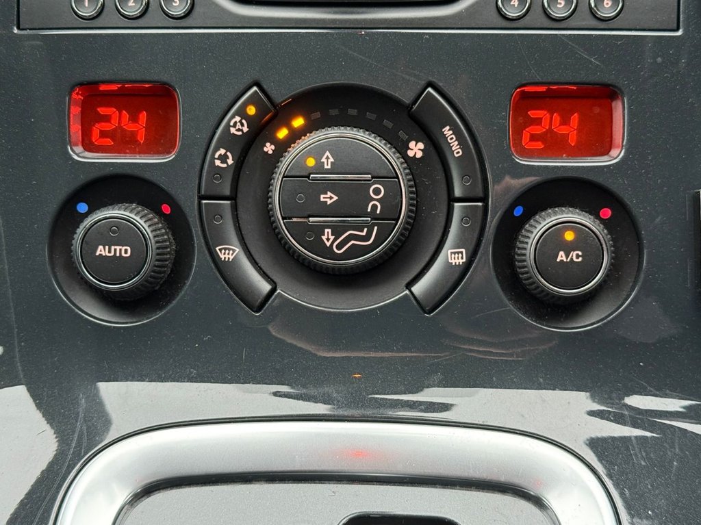 Used Peugeot 3008 2016 for sale - 77421984: Photo 30