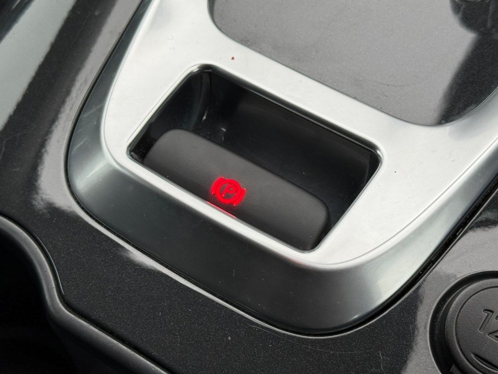 Used Peugeot 3008 2016 for sale - 77421984: Photo 32