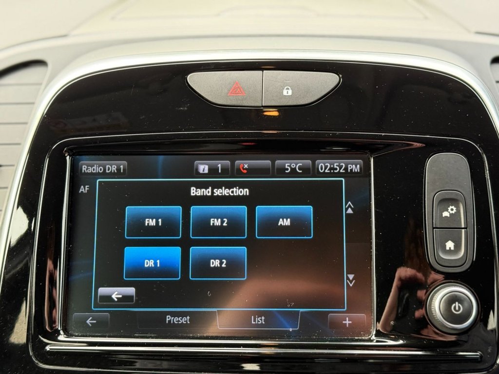 Used Renault Captur 2017 for sale - 77621177: Photo 21