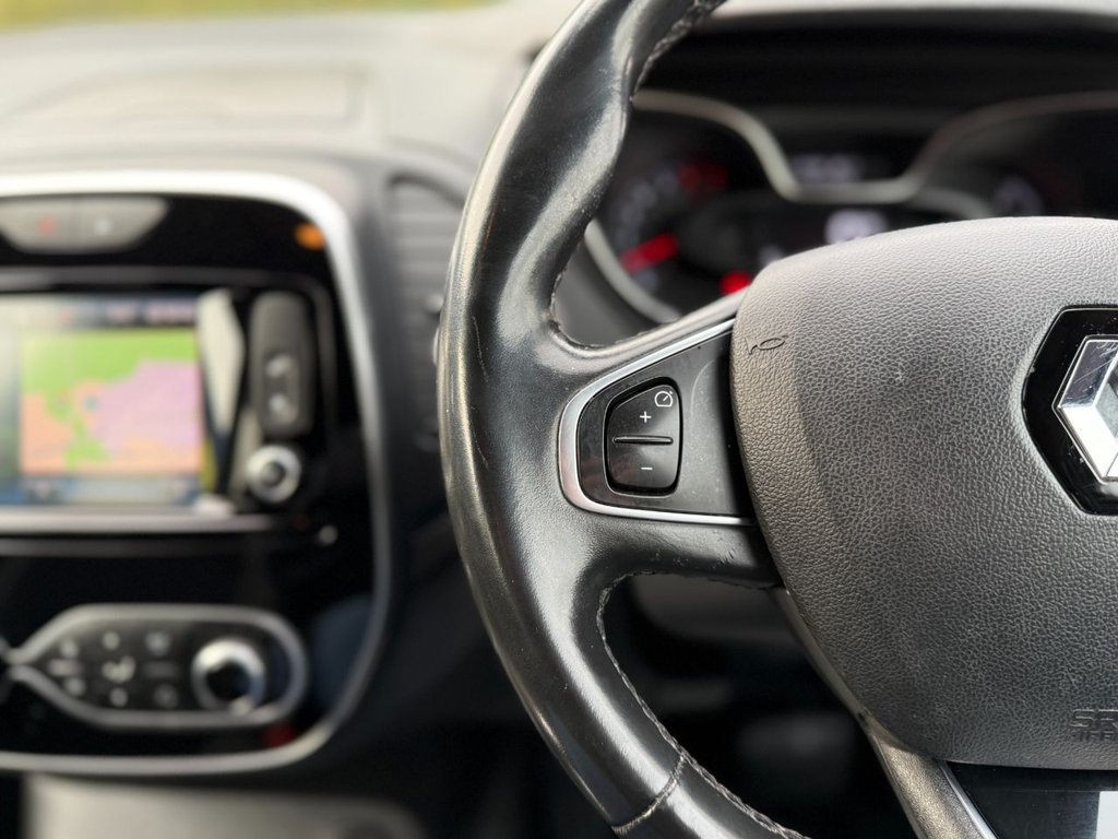 Used Renault Captur 2017 for sale - 77621177: Photo 35
