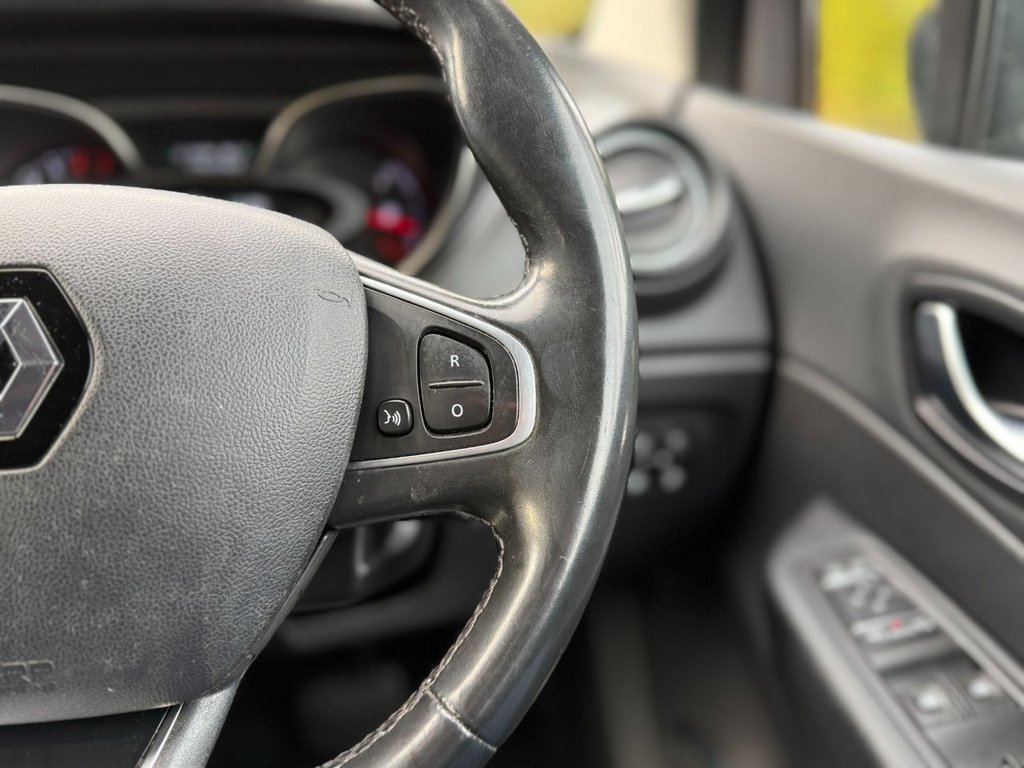 Used Renault Captur 2017 for sale - 77621177: Photo 36