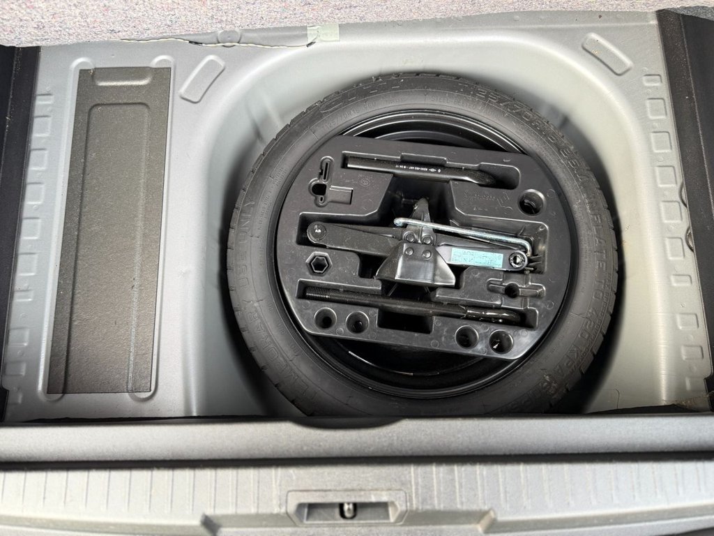 Used Renault Captur 2017 for sale - 77621177: Photo 45