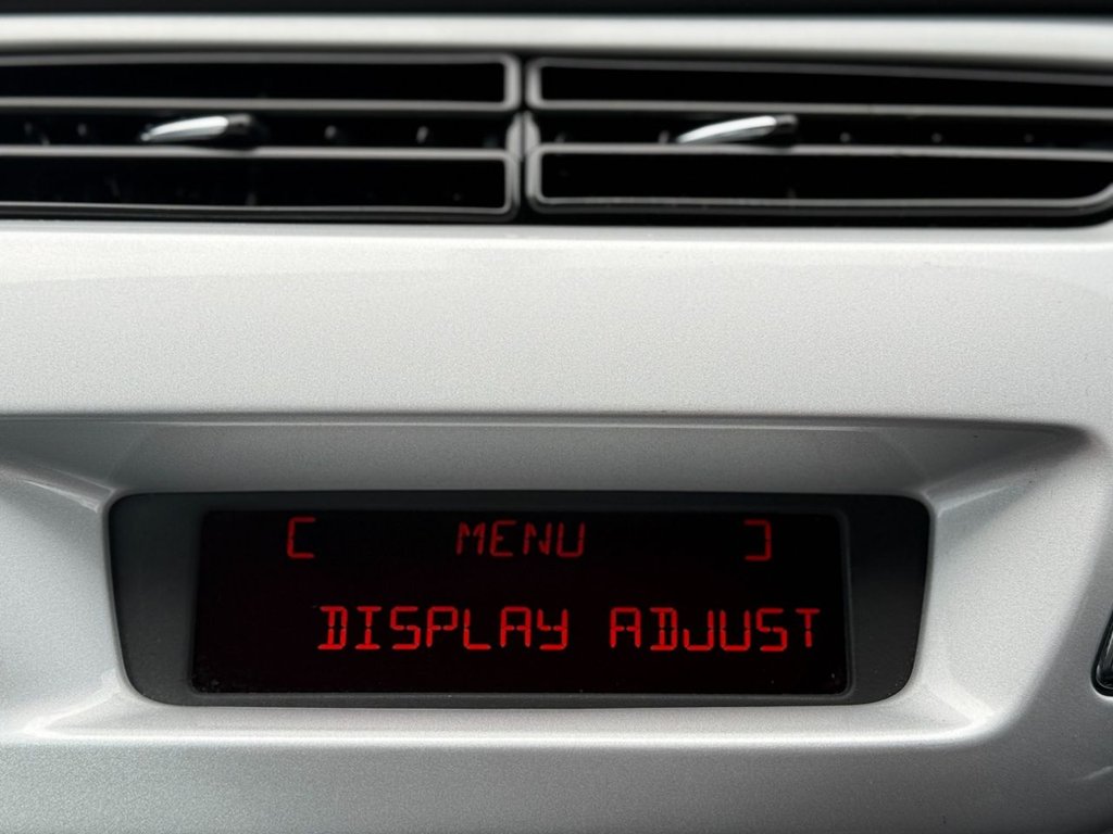 Used Citroen DS3 2014 for sale - 77680352: Photo 17