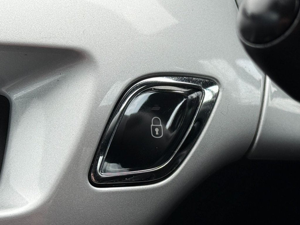 Used Citroen DS3 2014 for sale - 77680352: Photo 32