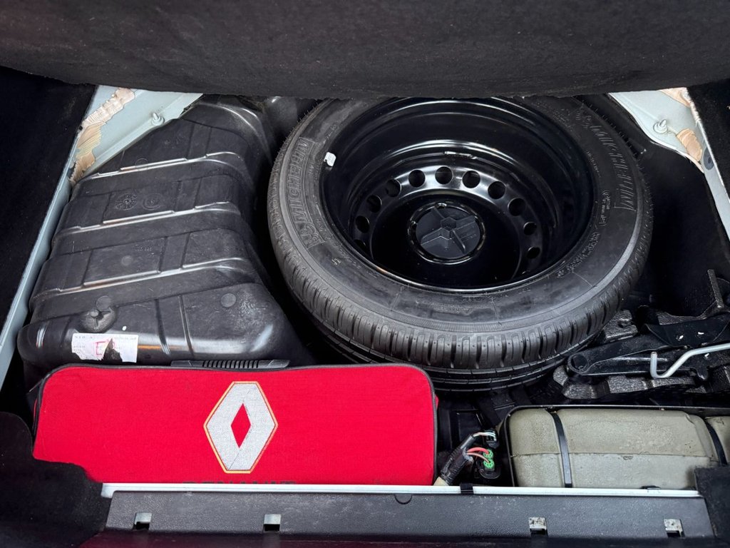 Used Renault Megane 2013 for sale - 78153527: Photo 39