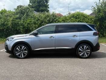 Used Peugeot 5008 2019 for sale - 74833285: Photo