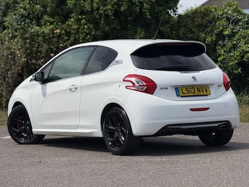 Used Peugeot 208 2013 for sale - 79177970: Photo