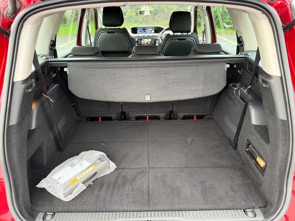 Used Citroen C4 Grand Picasso 2016 for sale - 76604638: Photo 39