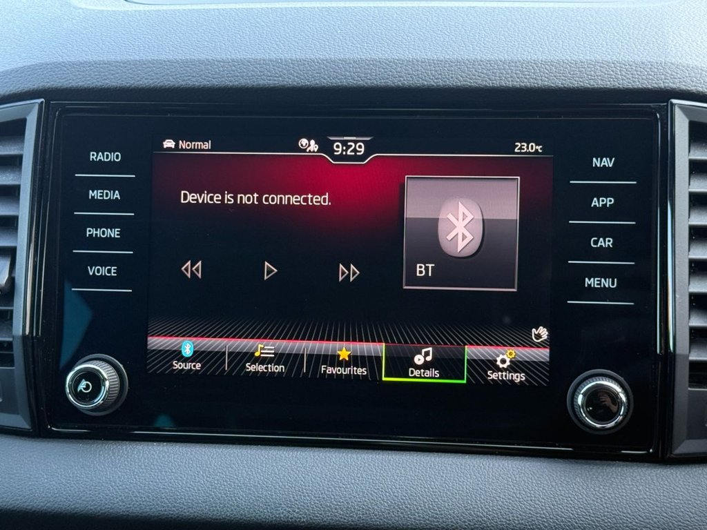 Used Skoda Karoq 2021 for sale - 76710898: Photo 24