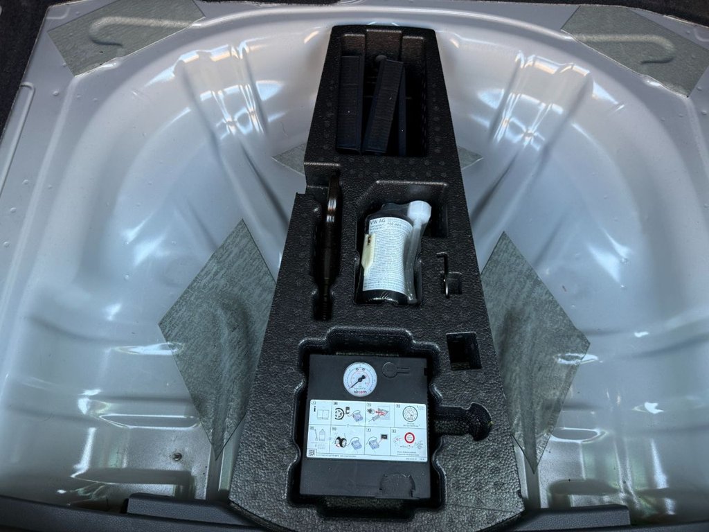 Used Skoda Karoq 2021 for sale - 76710898: Photo 44