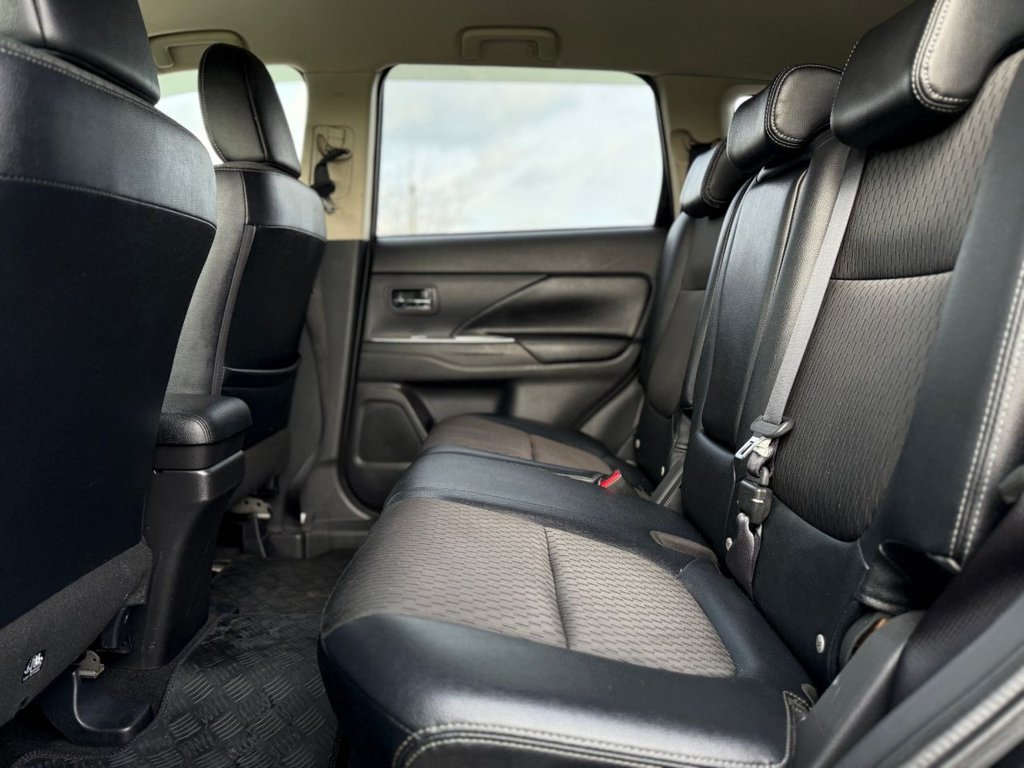 Used Mitsubishi Outlander 2015 for sale - 77835203: Photo 14