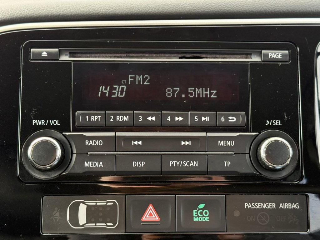 Used Mitsubishi Outlander 2015 for sale - 77835203: Photo 16