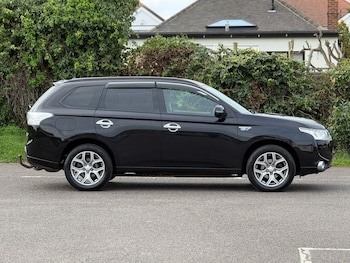 Used Mitsubishi Outlander 2015 for sale - 77835203: Photo