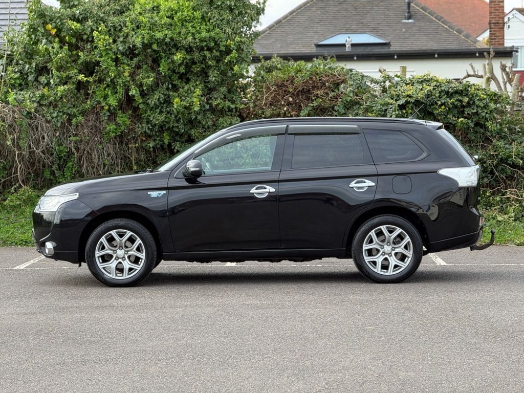 Used Mitsubishi Outlander 2015 for sale - 77835203: Photo 4