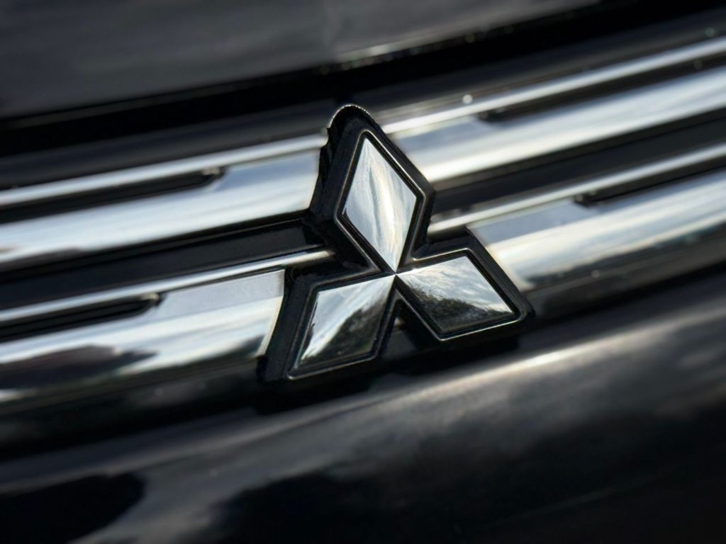 Used Mitsubishi Outlander 2015 for sale - 77835203: Photo 40