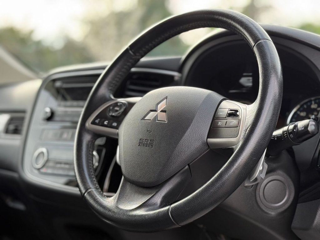 Used Mitsubishi Outlander 2015 for sale - 77835203: Photo 9